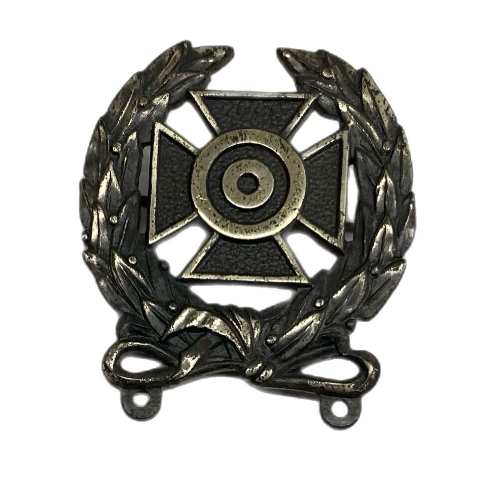 WWII U.S. Army Expert Marksmanship Badge Sterling Silver Pin Base Cross Wreath